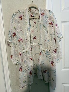 No Boundaries Cream Sheer Floral Kimono with Purple & Blue Flowers
